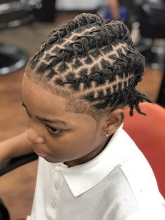 Master Cosmetologist, Hairstyles Dreadlocks, Short Dreadlocks, Hair Dreads, Short Dreadlocks Styles, Dread Hairstyles For Men, Cornrows Hairstyles, Dread Braids