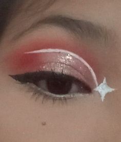 White And Red Eyeshadow, Red Star Eye Makeup, Red And White Makeup Looks, Red And White Makeup, Eyeliner Graphic, Doll Eye Makeup, Red Eyeshadow, White Makeup