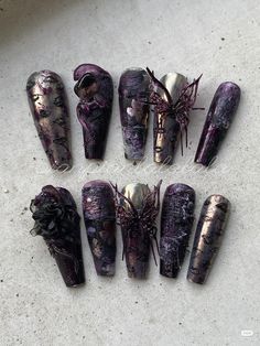 Vintage Goth Nails, Corp Core Aesthetic, Goth Manicure, Gore Nails, Stylish Nails Designs, Punk Nails, Grunge Nails, Goth Nails