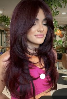 Red Hair Layers, Pelo Color Vino, Wine Hair, Red Hair Inspo, Cherry Hair, Vacation Hairstyles, Extension Hair, Dark Red Hair, Burgundy Hair