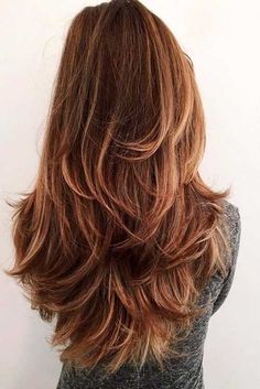 Capas largas Long Hair Angels And Layers, Trendy Layered Hairstyles, Work Hair, Haircuts For Long Hair With Layers, Layered Hairstyles, Chocolate Brown Hair, School Hair, Haircut Styles, Wavy Hairstyles