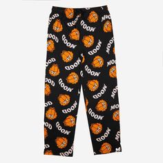 Create a cool, comfy look with the Men's Garfield Woven Pajama Pants in Black. Made from cotton fabric for comfortable wear, this set is ideal for a relaxing day at home. Designed with regular fit and adjustable front drawstring closure on the pajama pants offers a customizable fit. Mix and match with other sleepwear to create a variety of bedtime and loungewear looks. Garfield Pj Pants, Fleece Pajama Pants, Cute Pjs, Matching Family Pajamas, Fleece Pajamas, Pajama Pant, Sleep Pants, Pj Pants, Reference Poses