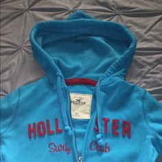 Rare Nwot Hollister Zip Up. Hollister Clothes, Vintage Hollister, Y2k Fits, 2000s Clothes, Hollister Hoodie, Hollister Sweater, Outfit Inspo Casual, Two Piece Pants Set, Swag Outfits For Girls