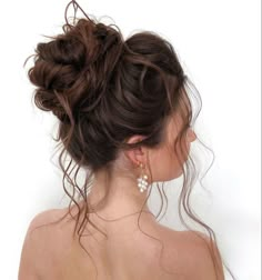 Wedding Updos For Long Hair, Updos For Long Hair, Messy Wedding Hair, Fall Wedding Hairstyles, Wedding Hair Up, Wedding Updos, Messy Updo, Ball Hairstyles, Bridal Hair Updo