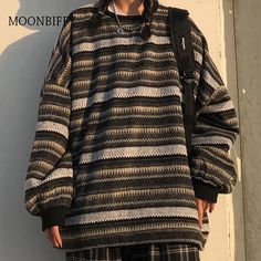 Rok Midi, Sweat Vintage, Sandal Tali, Oversized Striped Sweater, Grandma Sweater, Pull Oversize, Winter Pullover, Mode Casual, Clipuri Video