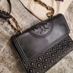 Tory Burch Fleming Bag. Distressed Black. Tory Burch Fleming Bag, Tory Burch Purse, Tory Burch Bags, Tory Burch Bag, Gold Black, Tory Burch, Bag Lady, Women Shopping, Gold