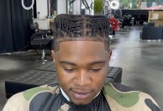 Two Barrel Twist Dreads Men, Twist Dreads Men, Barrel Twist Dreads Men, Short Loc Styles For Men, Mens Twists, Male Wigs, Witcher Oc, Benz Coupe