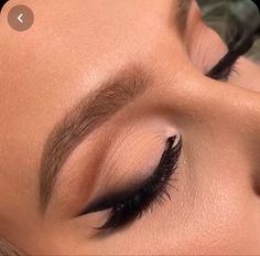 Makeup For Long Black Dress, Machiaj Smokey Eyes, Prom Eye Makeup, Eye Makeup Styles, Eye Makeup Techniques, Eye Makeup Pictures, Pinterest Makeup, Makijaż Smokey Eye, Makeup Eye Looks