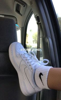 Yeezy Shoes Outfit, Best Soccer Shoes, Nike Shoes Air Force, Cute Nike Outfits, Shoes Sneakers Jordans, Fancy Shoes