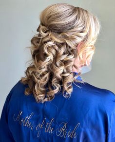 Hair Mother Of The Bride, Mother Of The Bride Hairstyles, Mother Of The Groom Hairstyles, Bride Updo, Mother Of The Bride Hair, Half Updo, Penteado Cabelo Curto, Fancy Hairstyles, Short Hair Updo