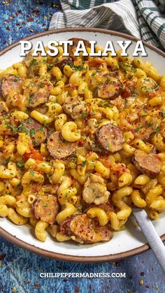 Homemade pastalaya looking extremely well Cajun Pastalaya, Pastalaya Recipe, Cajun Pasta, Cajun Dishes, Jambalaya Recipe, Cajun Cooking, Louisiana Recipes, Creole Recipes, Pasta Dinner Recipes