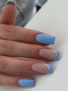 light blue square french tips with white line accent Cute Baby Blue Nails, Baby Blue Acrylic Nails, Blue Gel Nails, Girly Acrylic, Light Blue Nails, Baby Blue Nails, Nails Yellow, Simple Gel Nails