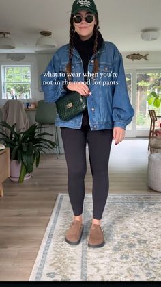 Birkenstock Boston Outfit, Boston Outfits, Drippy Fits, Birkenstock Outfit, Neutral Fashion, Sporty Outfits, Cozy Fashion