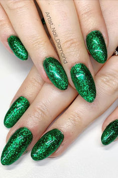 Get festive and fun inspiration from these Christmas and holiday season manicures by nail artists and nail polish brands.


Photo via Instagram/@artist_nail_diamond


christmas nails
december nails
winter christmas nails
classy christmas nails Nail Diamond, Diamond Christmas