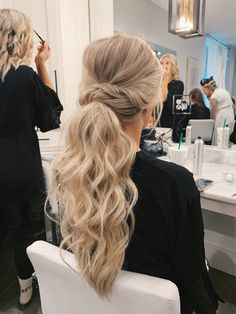 Halocouture Extensions, Up Ponytail, Prom Ponytail Hairstyles, Bridal Ponytail, Bridesmaid Hair Inspo, Wedding Ponytail, Bridemaids Hairstyles