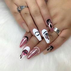 Imagen de nails, kylie cosmetics, and beauty Coffin Nails Matte, Nagellack Trends, Long Nail Designs, Nagel Tips, Acrylic Coffin, Super Nails, Acrylic Nails Coffin, Coffin Nails Designs