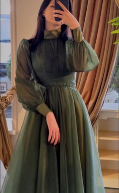 Green Birthday Party, Prom Dress Green, Tulle Long Prom Dress, Party Wear Gowns, Simple Frock Design, Long Frock Designs, Green Birthday, Long Gown Design