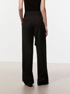 MO&Co. Women's Belt Wide Leg Pants These pants are calling for a slouchy business day. Crafted from well-made fabric, they are shaped with a streamlined straight silhouette with a fully smooth and comfy texture. Feature a wrap and adjustable waistline design to offer a flattering fit, while the pleats and creases on the front add elegance and extra ease to the business vibe. Features : - Relaxed straight leg cut- Wrap style, adjustable waistline design- Pleats and creases on the front Code: MBD2