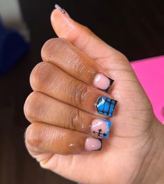 Blue Short Set Nails, Short Acrylic Nails Charms, Shortie Nail Ideas, Kids Acrylic Nails Short, Blue Short Acrylic Nails, Cute Short Nail Sets, Teal Acrylic Nails, Charms Nails, Kids Nail Designs