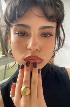 Make Up Inspiration, Makeup Eye Looks, Baddie Makeup, Fall Makeup, Makati, Makeup Eyeliner, Everyday Makeup, Pretty Makeup, Cute Makeup