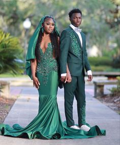 Best Formal Dresses, Long Party Gowns, High Neck Prom Dress, Sweep Train Prom Dress, Prom Photoshoot, Prom Dress Inspo, Elegant Evening Dress, Prom Couples, Gorgeous Prom Dresses