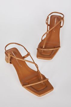 TAN Intentionally Blank, Style 2023, Tan Sandals, Halter Strap, Greek Sandals, Comfortable Heels, Tres Chic, Brown Sandals, Sandals Summer