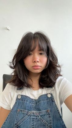 Messy Lob Haircut With Bangs, Short Layered Haircuts With Curtain Bang, Short Hair Wavy Bangs, Medium Bob Round Face, Curtain Bangs Short Hair Heart Shaped Face, Mid Length Thick Wavy Hair, Short Hair Inspo Layers Bangs, Short Hair With Long Layers And Bangs, Medium Hair Bangs Round Face