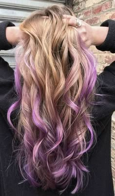 Purple Blonde Hair, Purple Hair Highlights, Balayage Hair Color Ideas, Light Purple Hair, Purple Ombre Hair, Balayage Hair Color, Hair Color Streaks