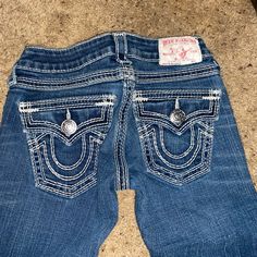 Super Cute True Religion Skinny Jeans With White Stitching Brand New Without Tags Size 24 Casual Country Outfits, True Religion Jeans, Country Outfits, Miss Me Jeans, Fit Inspo, Fall Winter Outfits, Winter Outfit, True Religion, Fitness Inspo