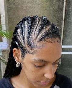 Interesting Braided Hairstyles, Half Braided Hairstyles Natural Hair, Cool Cornrows, Updo Braids For Black Hair, Bleach Hair Ideas, Cornrow Braids Hairstyles, Curly Braided Hairstyles, Elegant Braids, Updo Braided Hairstyles