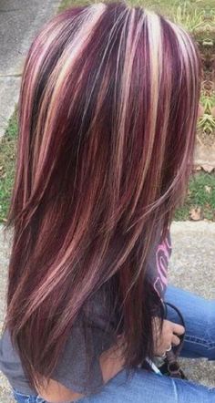 Subtle Calico Hair, Burgundy Blonde Hair, Calico Hair, Red And Blonde, Haircolor Ideas, Chunky Highlights, Calico Cats, Peekaboo Hair