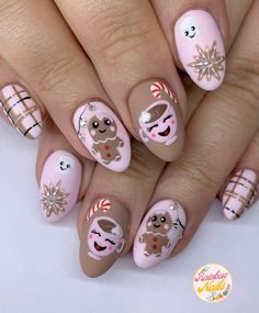 ♡ Pink Christmas Nail, Complimenting Colors, Long Almond, Nagel Tips, Floral Nail Art, Almond Shape, Round Nails, Jelly Nails, Trendy Nail Design