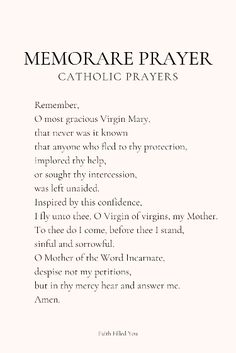 a poem written in black and white with the words,'memorial prayer catholic players '