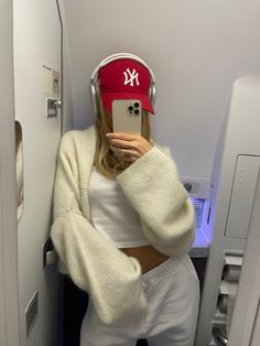 Green Airpods Max Aesthetic, Apple Air Max, Air Pods Max Aesthetic, Air Pods Aesthetic, Apple Airpods Max Aesthetic, Airpod Max Aesthetic, Trendy Things, Plane Outfit, Airport Outfit Summer