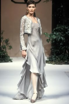 90s Images, Valentino Gowns, Bing Bong, Model Runway, Collection Couture