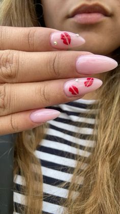 nails, kisses Red Nail Designs Valentines Day, Nails For Sabrina Carpenter Concert, Short Pink Nails Aesthetic, 22 Birthday Nails Art Ideas, Nail And Outfit Pic, Vday Nails Valentines Day Simple, Valentin’s Day Nails, Cute Nails Cherry, Cute Different Nails