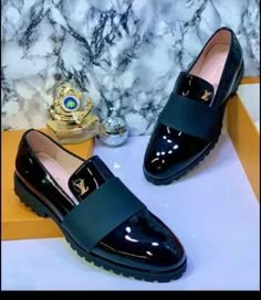 Footwear For Women Wedding, Mens Business Casual Shoes, Wedding Footwear, Official Shoes, African Wear Styles For Men, Nike Fashion Shoes