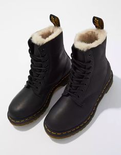 Dr. Martens Women's 1460 Serena Faux Fur-Lined Boot Best Winter Shoes, Dr Martens Chelsea Boots, Cute Winter Boots, Jadon Boots, Short Winter Boots, Black Snow Boots, Dr Martens Womens, Platform Chelsea Boots, Heeled Chelsea Boots