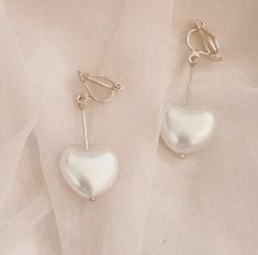 Pale Aesthetic, Pretty Jewellery, Cute Earrings, Piercing Jewelry, Diamond Studs, Cute Jewelry