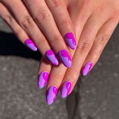 Photo by: @MYNAILGIRLNESS Purple And Silver Nails, Purple Nail Art, Purple Nail Designs, Lavender Nails, Bright Purple