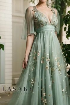 Lasaky - Emerald Green Chiffon Ball Gown featuring Exquisite Ruffled V-Neck and Delicate Floral Embroidery Stylish Gown, Prom Dresses Elegant, Green Tulle, V Neck Prom Dresses, Tulle Evening Dress, Evening Dresses With Sleeves, Dress Tulle, A Line Prom Dresses, Tulle Prom Dress