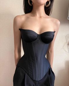 Corset Looks, Corset Styles, Exclusive Dress, Fashion Wishlist