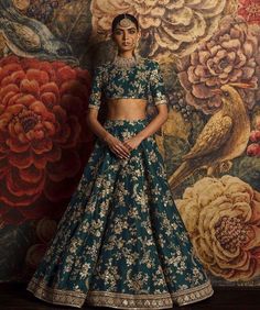 Green Bridal Lehenga, Sabyasachi Lehenga Bridal, Sabyasachi Bridal, Sabyasachi Lehenga, Green Lehenga, Indian Bridal Dress, Indian Bridal Wear, Ghagra Choli, Bridal Lehenga Choli