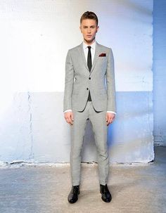 Dsquared² Spring Summer 2013 Classic Collection Light Gray Suit, Grey Suit Men, Grey Suit, Gray Suit, Mens Formal, Suit Style, Suit Vest, Suit Up, Man Style