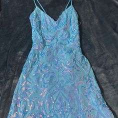 Basically Brand New Windsor Homecoming Dress, Only Worn For A Couple Of Hours. Super Cute And Comfy! Pictures Don’t Do It Justice, It Is Absolutely Stunning In Person!! Comfy Pictures, Dresses Windsor, Cute Homecoming Dresses, Windsor Dresses, Homecoming Dress, Design Inspo, Windsor, Homecoming Dresses, Homecoming