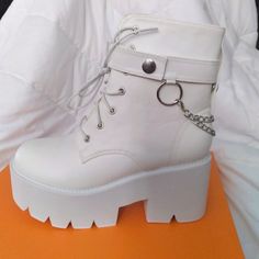 These White Platform Combat Style Boots Have A Zip Side Closure As Well As Lace Up Front They Come With A Chain Strap Accessory Which Snaps Around The Ankle Can Be Worn With Or Without Block Heel Synthetic Man Made Materials New In The Box Euro Size 38 Us Size 7.5 Vanny Cosplay, Lugz Boots, White Platforms, Oc Things, Platform Combat Boots, Purple Boots, Burgundy Boots, Combat Style, Platform Boots Chunky