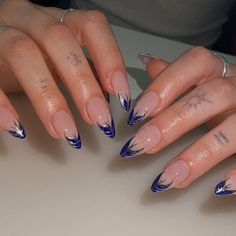 French Chrome Nails, Yellow Chrome, Chrome Nails Designs, Chrome Nail, Psychology Student, Nails Aesthetic, Green Chrome