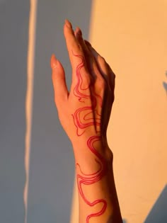 Rose Tattoo Hand, Red Tattoo Ideas, Abstract Tattoo Designs, Tattoos Infinity, Red Tattoo, Red Ink Tattoos