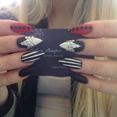 Le Nails & Stilettos Nails – 20 Must See Set of Nail Art Designs ... Stilettos Nails, Goddess Nails, Nail Options, Nails Dark, Her Nails, White Nail Designs, Nails Red, White Nail