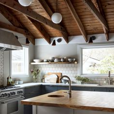 the kitchen is clean and ready to be used as an appliance for cooking